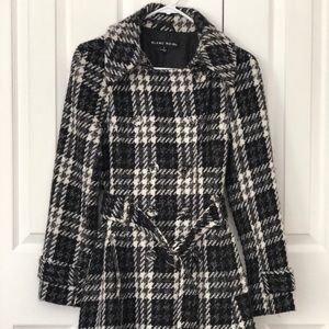 Coat. Women, size S.
